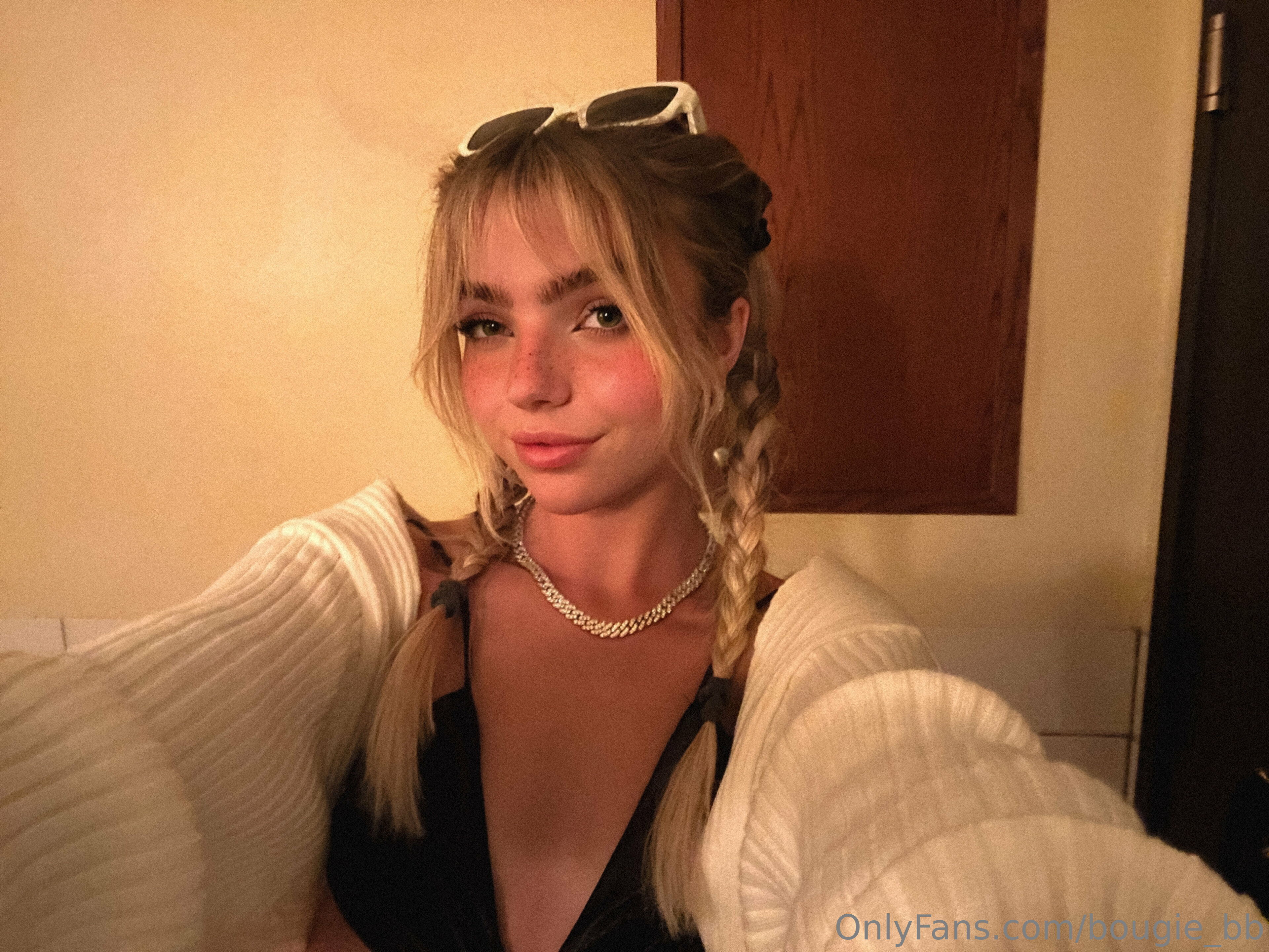 @OnlyShareOfficial TELEGRAM (816).jpg thumbnail